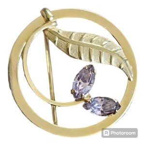Vintage 14k Gold and Amethyst Brooch